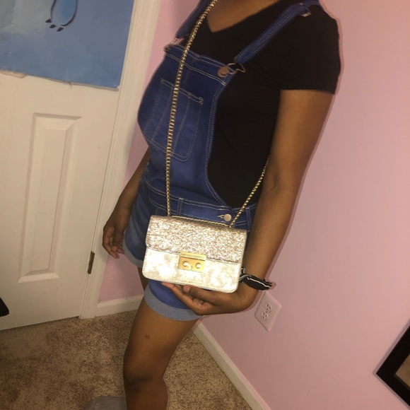 Beautiful sparkly purse - Picture 2 of 3